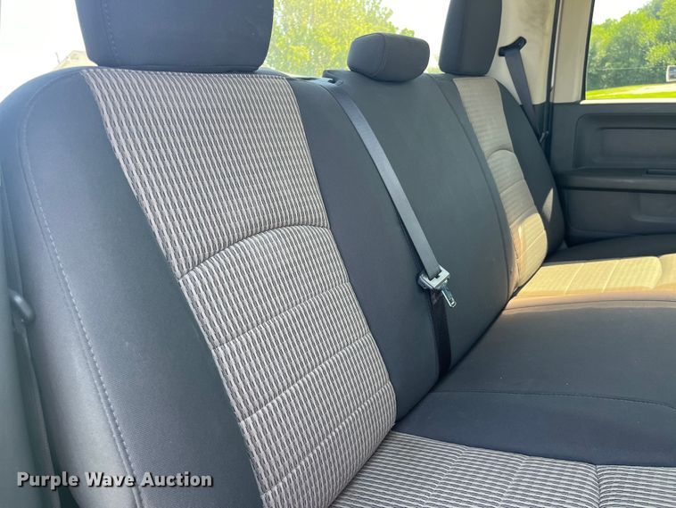 image for item EK8807 2011 Dodge Ram 2500 Crew Cab pickup truck