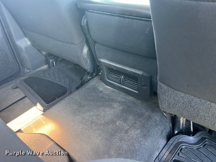 image for item EK8807 2011 Dodge Ram 2500 Crew Cab pickup truck