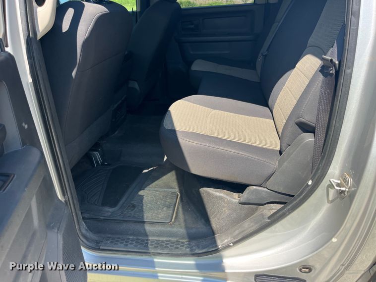 image for item EK8807 2011 Dodge Ram 2500 Crew Cab pickup truck