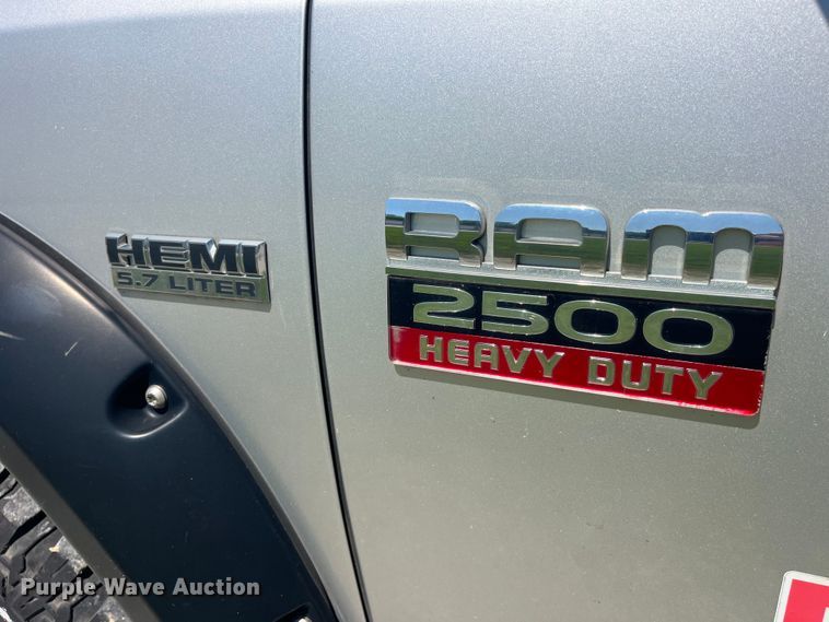 image for item EK8807 2011 Dodge Ram 2500 Crew Cab pickup truck