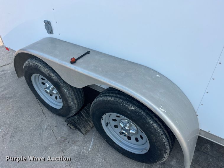 image for item EK8811 2011 Featherlite  1610-0012 enclosed cargo trailer