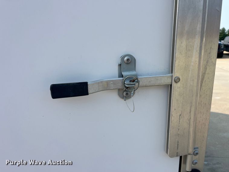 image for item EK8811 2011 Featherlite  1610-0012 enclosed cargo trailer