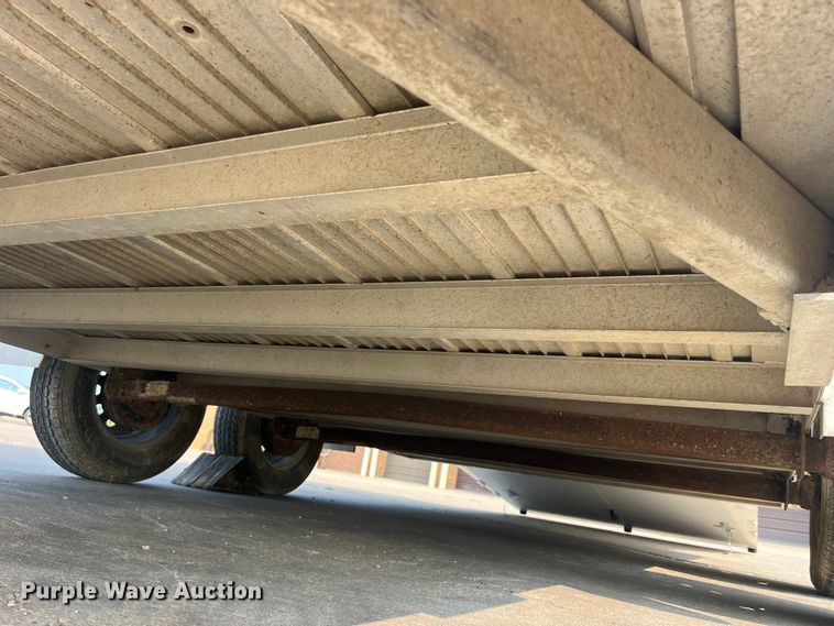 image for item EK8811 2011 Featherlite  1610-0012 enclosed cargo trailer