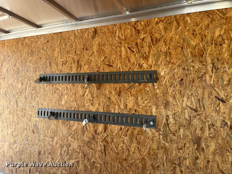 image for item EK8811 2011 Featherlite  1610-0012 enclosed cargo trailer