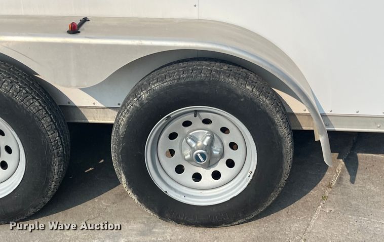 image for item EK8811 2011 Featherlite  1610-0012 enclosed cargo trailer