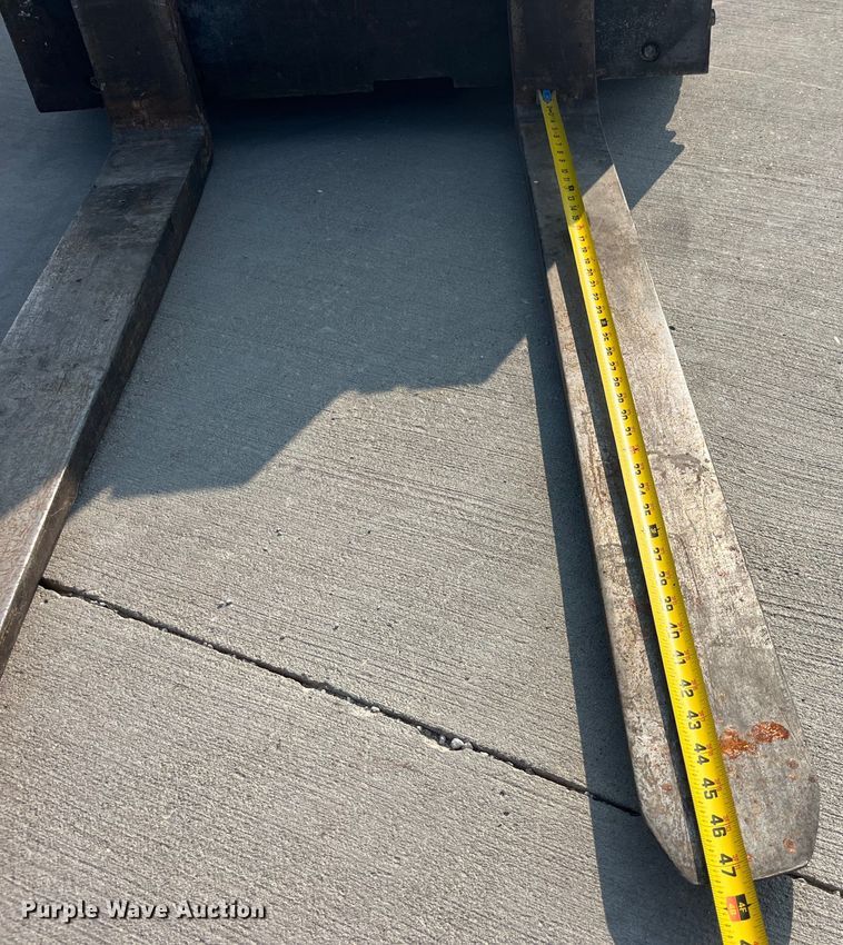 image for item EK8848 Yale C060TENUAE083 forklift