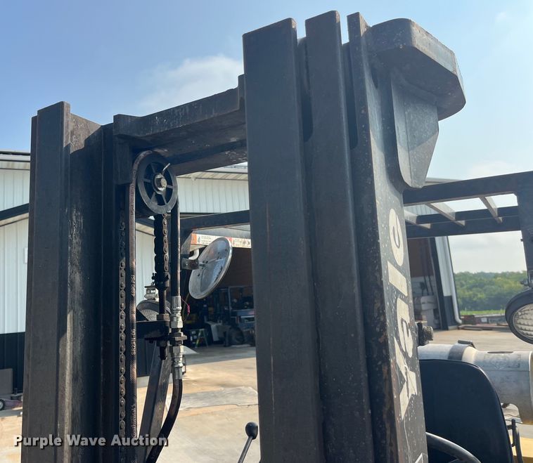 image for item EK8848 Yale C060TENUAE083 forklift