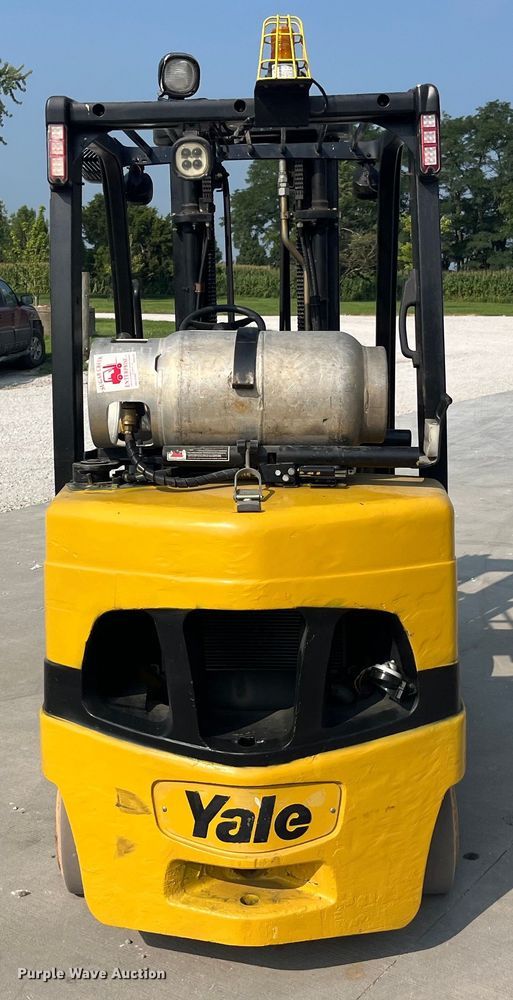 image for item EK8849 Yale GLC070VXNGSE090 forklift