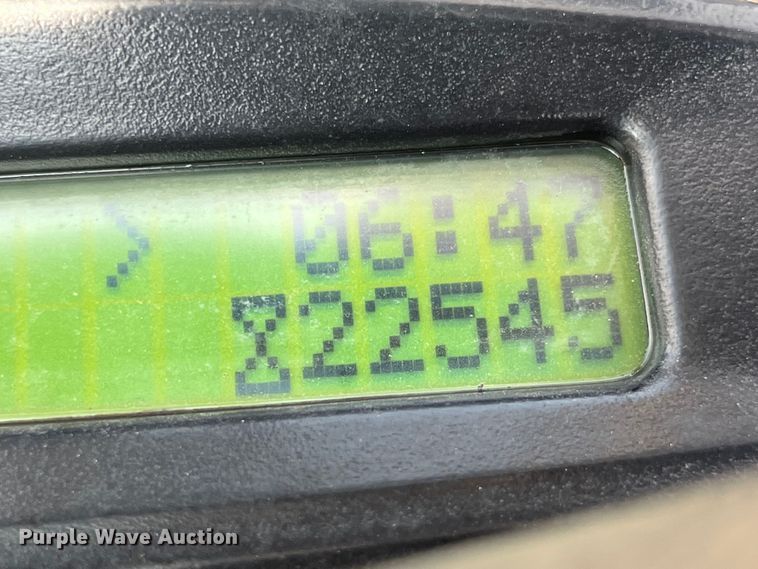 image for item EK8849 Yale GLC070VXNGSE090 forklift