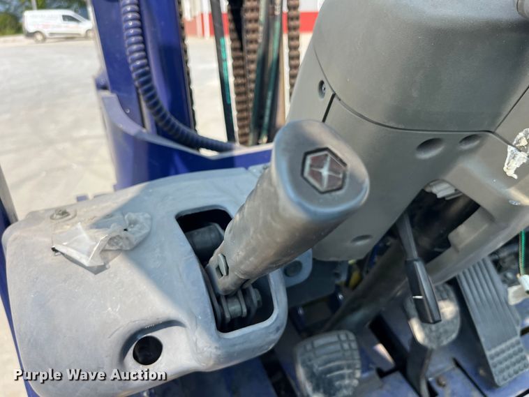 image for item EK8850 Komatsu FG30SHT-12 forklift