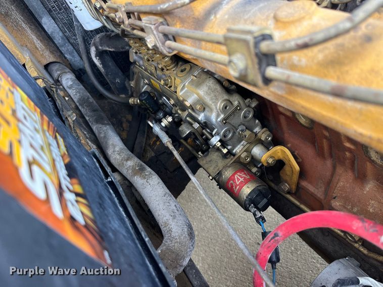 image for item EK8851 Caterpillar  DP40 forklift