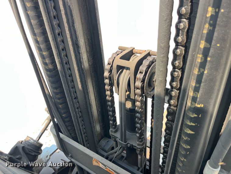 image for item EK8852 Utilev UT25P forklift