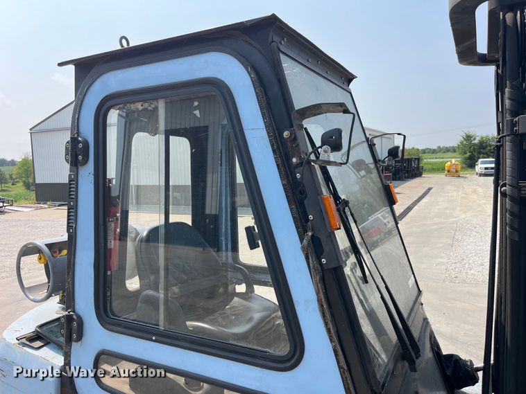 image for item EK8852 Utilev UT25P forklift