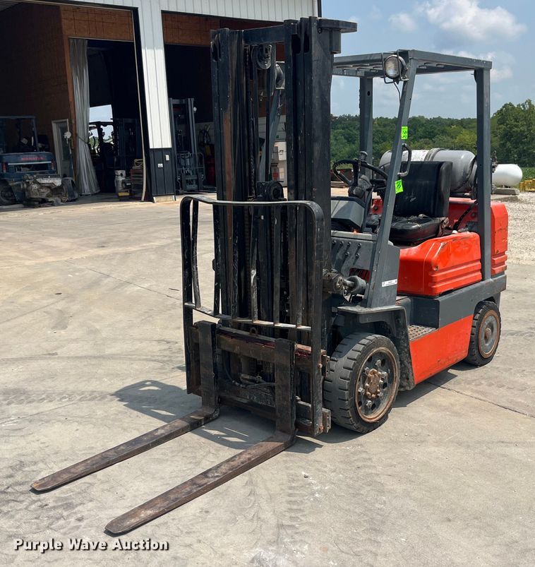 image for item EK8853 Toyota  5FGC25 forklift