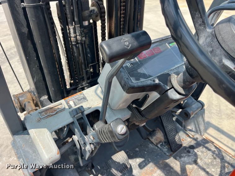 image for item EK8853 Toyota  5FGC25 forklift