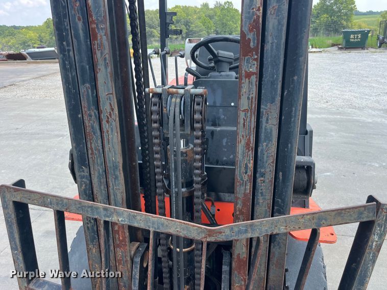 image for item EK8855 2015 Utilev UT25P forklift