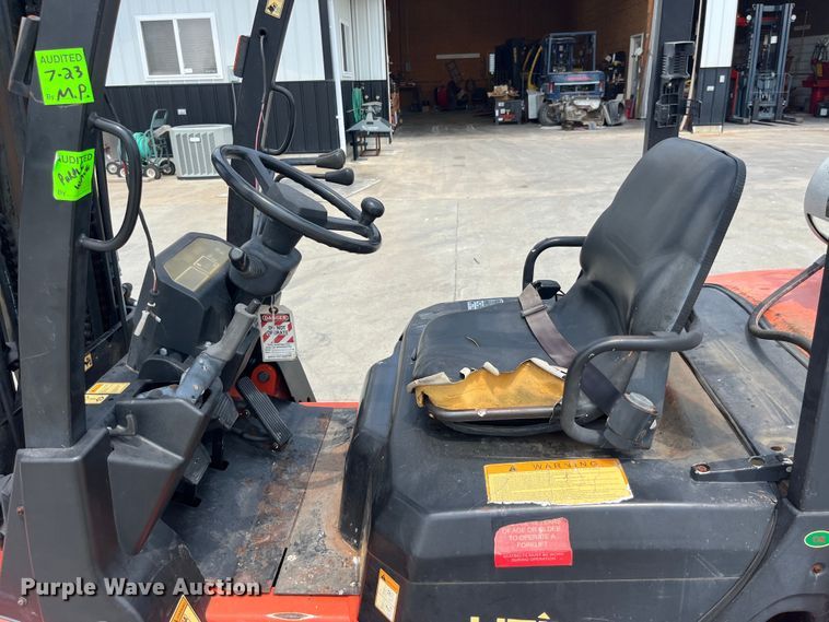 image for item EK8855 2015 Utilev UT25P forklift