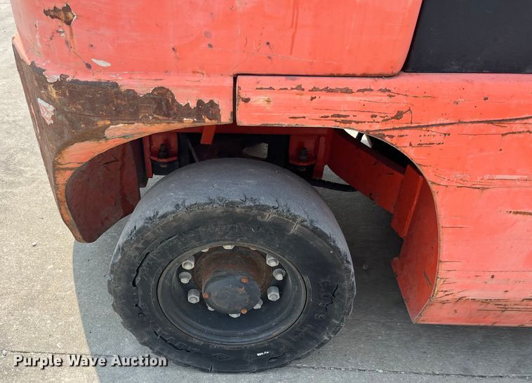 image for item EK8855 2015 Utilev UT25P forklift