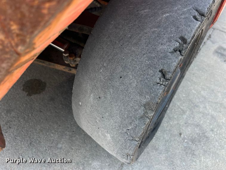 image for item EK8855 2015 Utilev UT25P forklift