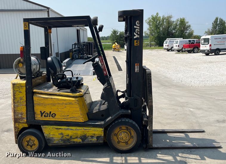 image for item EK8856 Yale GLC050TFNUAE084 forklift