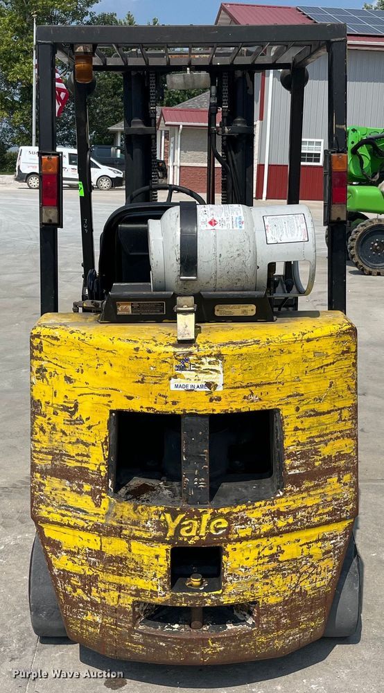 image for item EK8856 Yale GLC050TFNUAE084 forklift