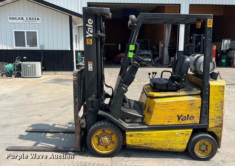 image for item EK8856 Yale GLC050TFNUAE084 forklift