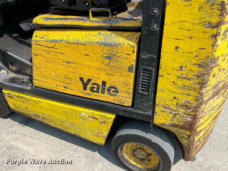 image for item EK8856 Yale GLC050TFNUAE084 forklift