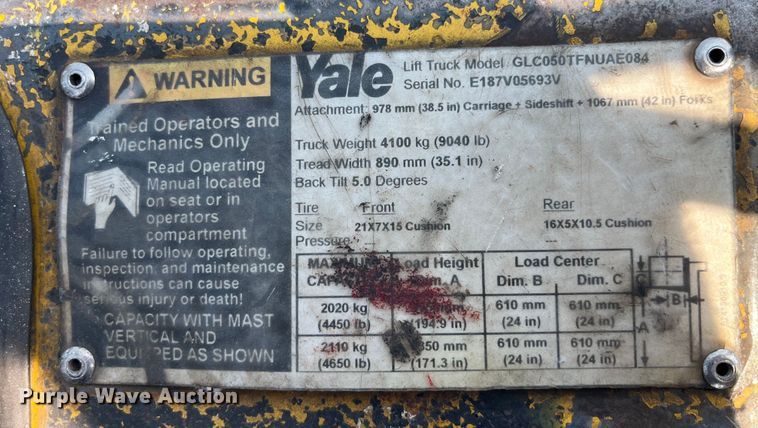 image for item EK8856 Yale GLC050TFNUAE084 forklift