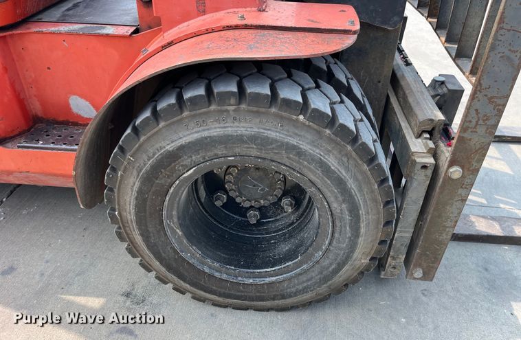 image for item EK8857 Nissan  F04G40V forklift