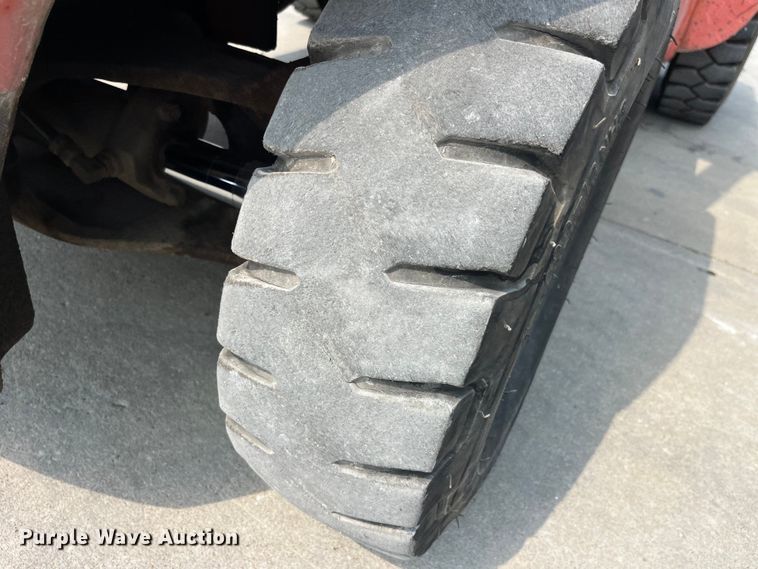 image for item EK8857 Nissan  F04G40V forklift