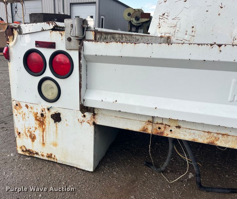 image for item EK8875 Knapheide  6132GD54FJ utility bed