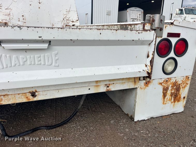 image for item EK8875 Knapheide  6132GD54FJ utility bed