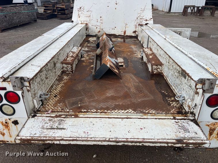 image for item EK8875 Knapheide  6132GD54FJ utility bed