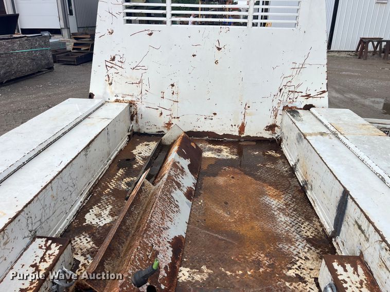 image for item EK8875 Knapheide  6132GD54FJ utility bed