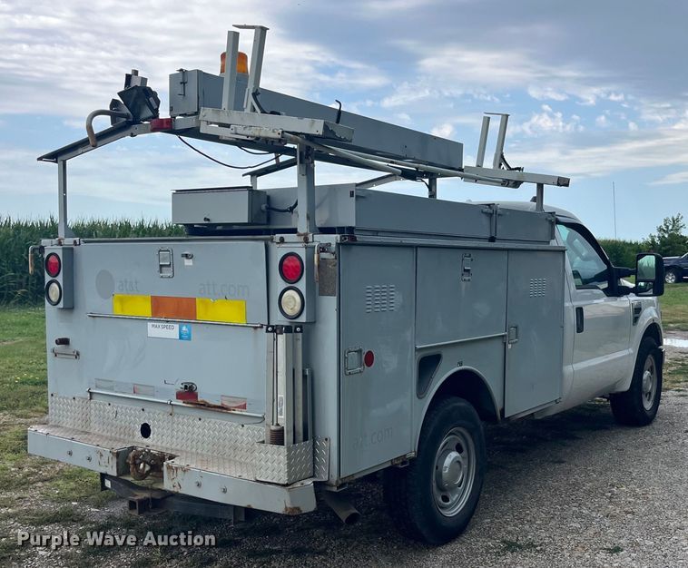 image for item EK8876 2008 Ford F350 Super Duty XL utility bed pickup truck