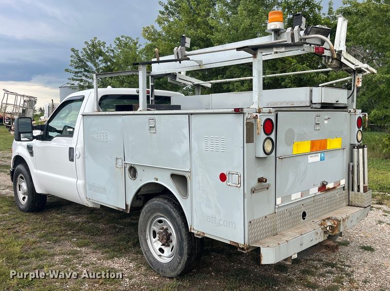 image for item EK8876 2008 Ford F350 Super Duty XL utility bed pickup truck