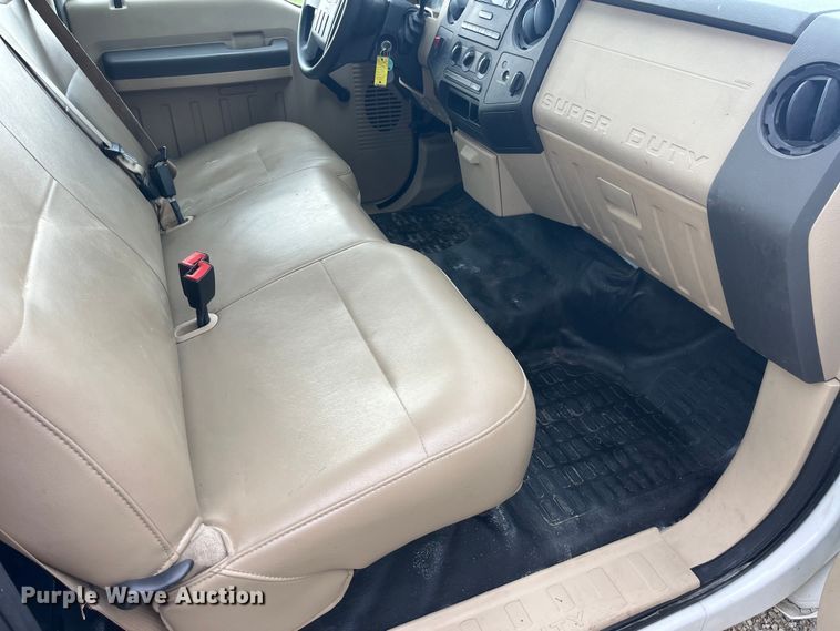 image for item EK8876 2008 Ford F350 Super Duty XL utility bed pickup truck