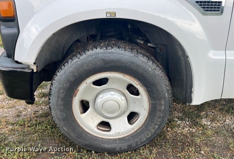 image for item EK8876 2008 Ford F350 Super Duty XL utility bed pickup truck