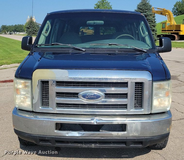 image for item KA9896 2008 Ford Econoline E350 Super Duty van