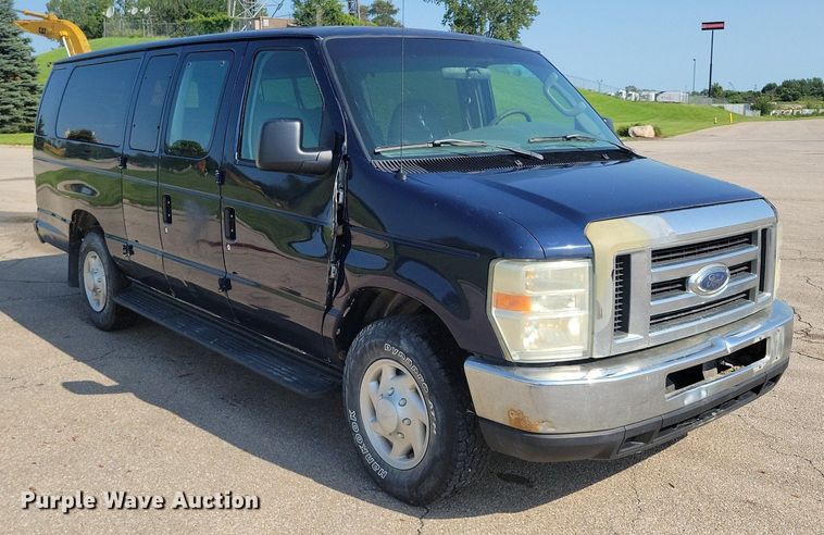 image for item KA9896 2008 Ford Econoline E350 Super Duty van