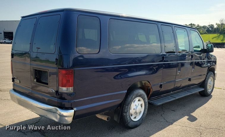 image for item KA9896 2008 Ford Econoline E350 Super Duty van