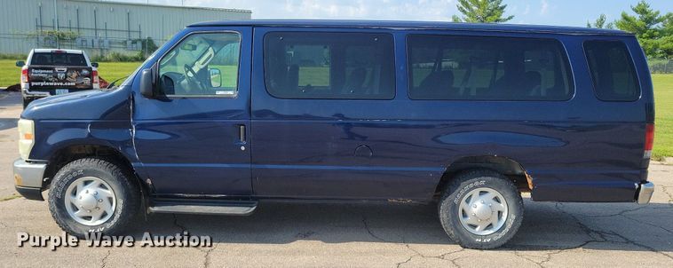 image for item KA9896 2008 Ford Econoline E350 Super Duty van