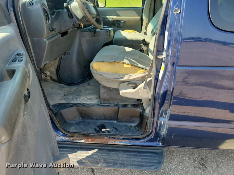 image for item KA9896 2008 Ford Econoline E350 Super Duty van
