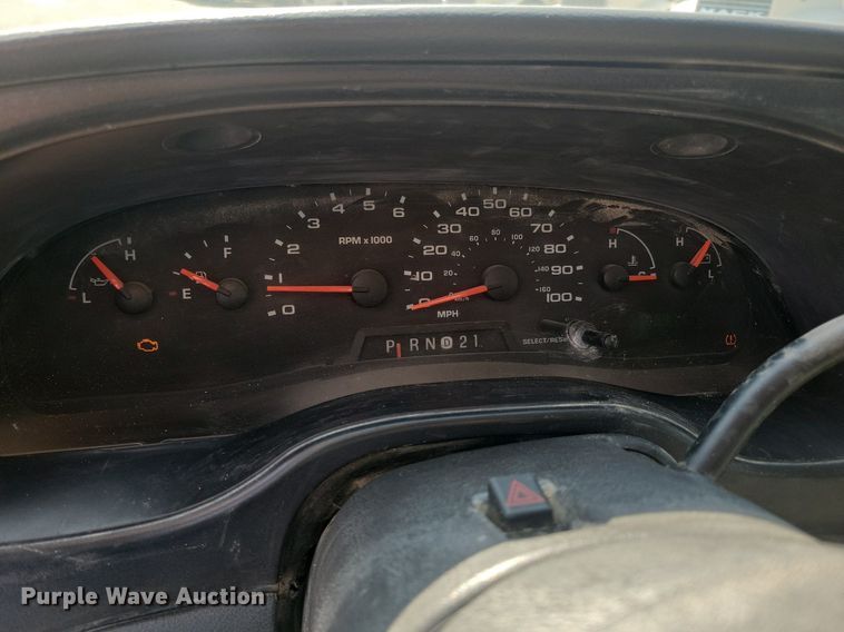 image for item KA9896 2008 Ford Econoline E350 Super Duty van