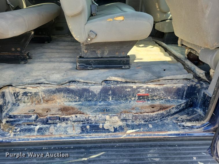 image for item KA9896 2008 Ford Econoline E350 Super Duty van