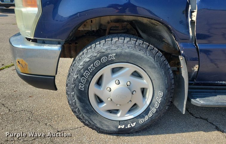 image for item KA9896 2008 Ford Econoline E350 Super Duty van