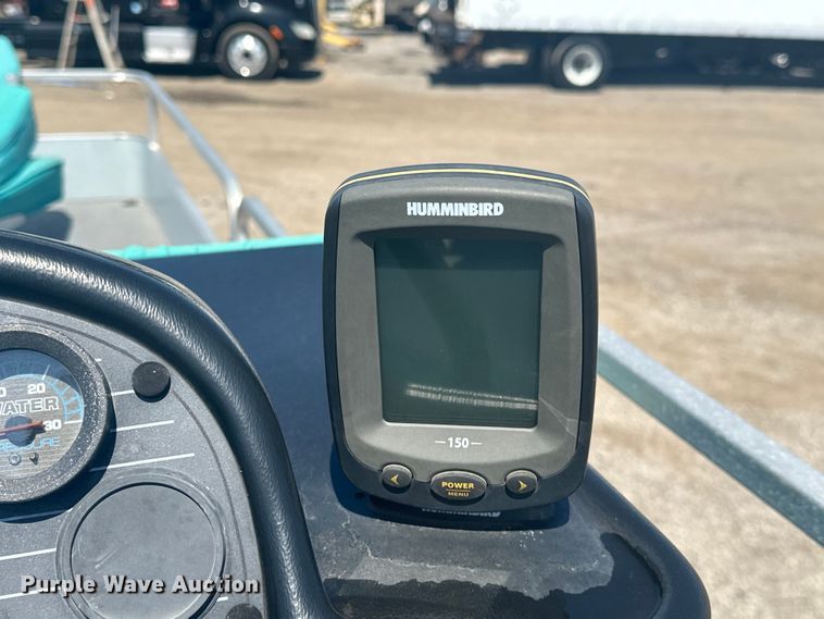 image for item KW9142 1993 Voyager   VLF- Super 24 pontoon boat