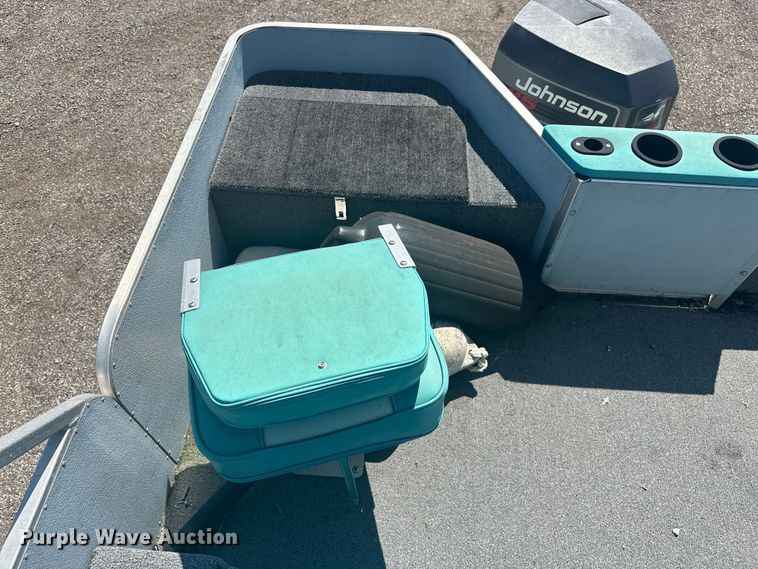 image for item KW9142 1993 Voyager   VLF- Super 24 pontoon boat