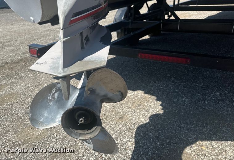 image for item KW9142 1993 Voyager   VLF- Super 24 pontoon boat