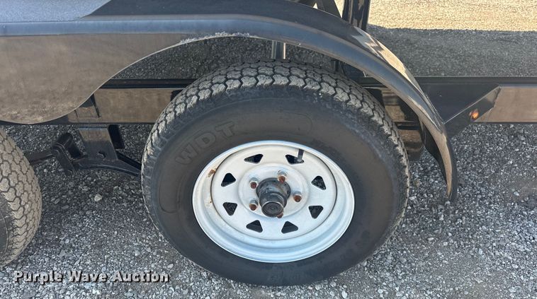 image for item KW9142 1993 Voyager   VLF- Super 24 pontoon boat